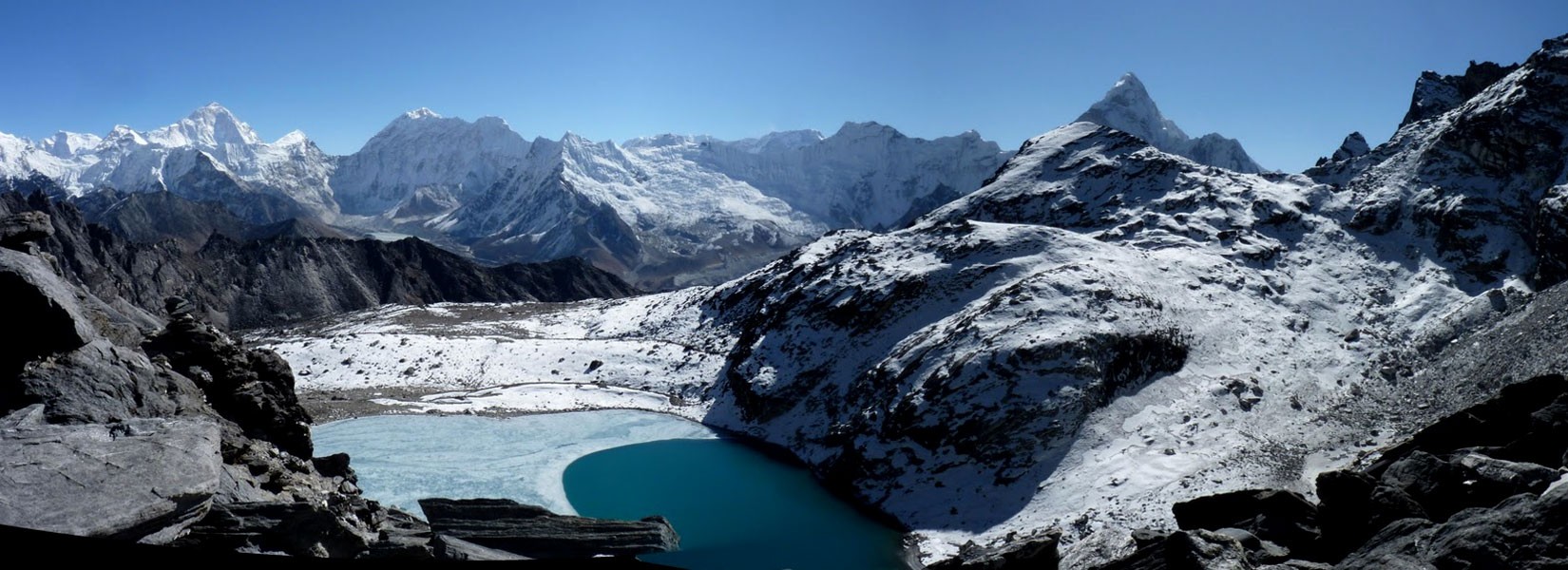 Everest trek in winter